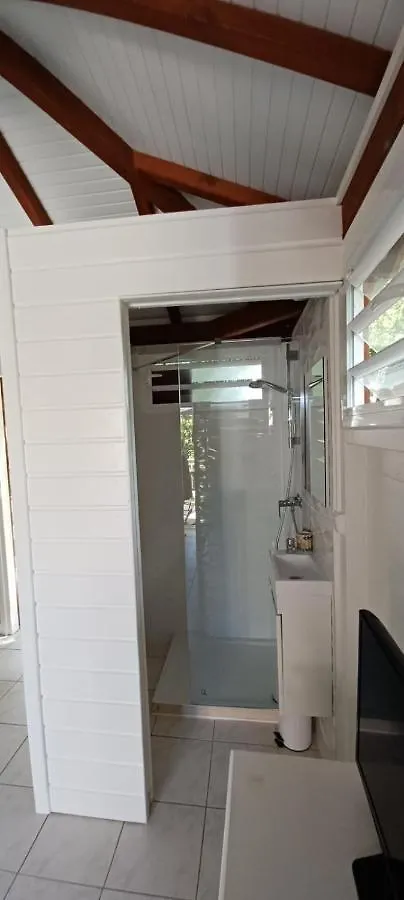 Gite Mamour - Charmant Petit Bungalow A Decouvrir Baillif Guadeloupe